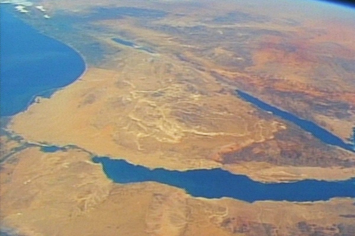 A Península do Sinai é vista nesta imagem a partir de um vídeo do Space Shuttle Columbia, em 26 de janeiro de 2003. [NASA-TV / Getty Images]
