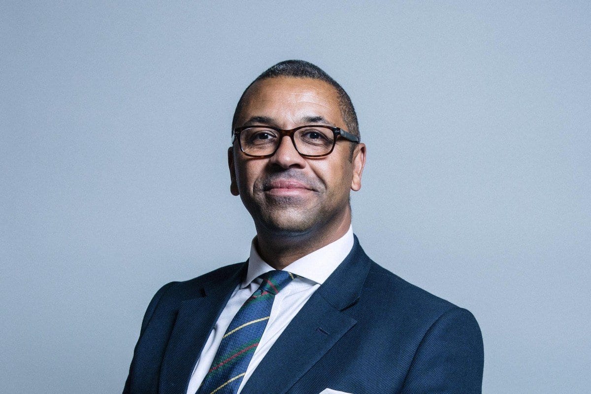 James Cleverly, Ministro britânico para Oriente Médio e Norte da África, em 27 de julho de 2017 [Facebook]