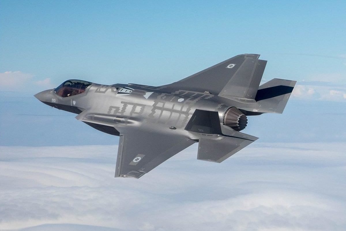 Jato de guerra israelense F-35 durante voo em 13 de dezembro de 2016 [Força aérea de Israel/WikiMedia]