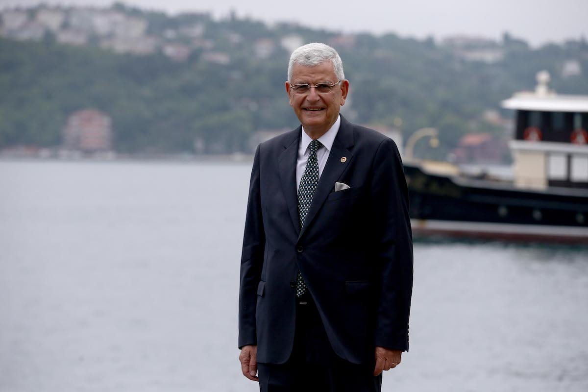  O recém-eleito Presiderte da Assembléia Geral das Nações Unidas, Volkan Bozkir, posa para uma foto durante uma entrevista exclusiva em Istambul, Turquia, em 18 de junho de 2020. [Onur Çoban - Agência Anadolu]
