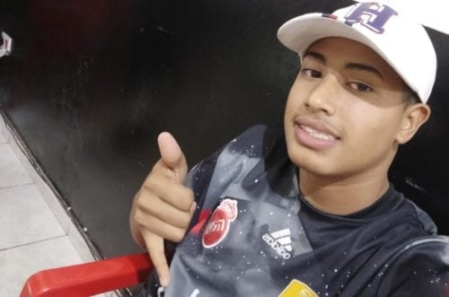Guilherme, assassinado aos 15 anos pela polícia. [Foto na internet]