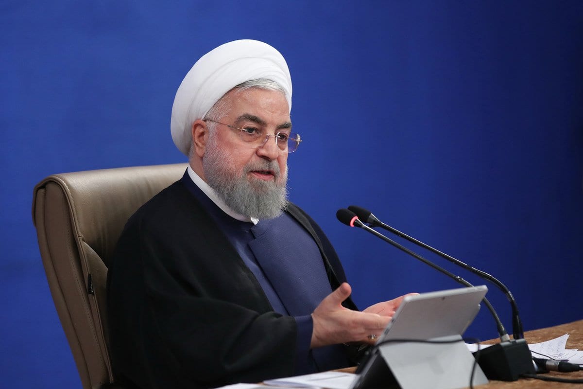 Presidente do Irã Hassan Rouhani após encontro de seu gabinete, em Teerã, capital iraniana, 12 de agosto de 2020 [Presidência do Irã/Agência Anadolu]