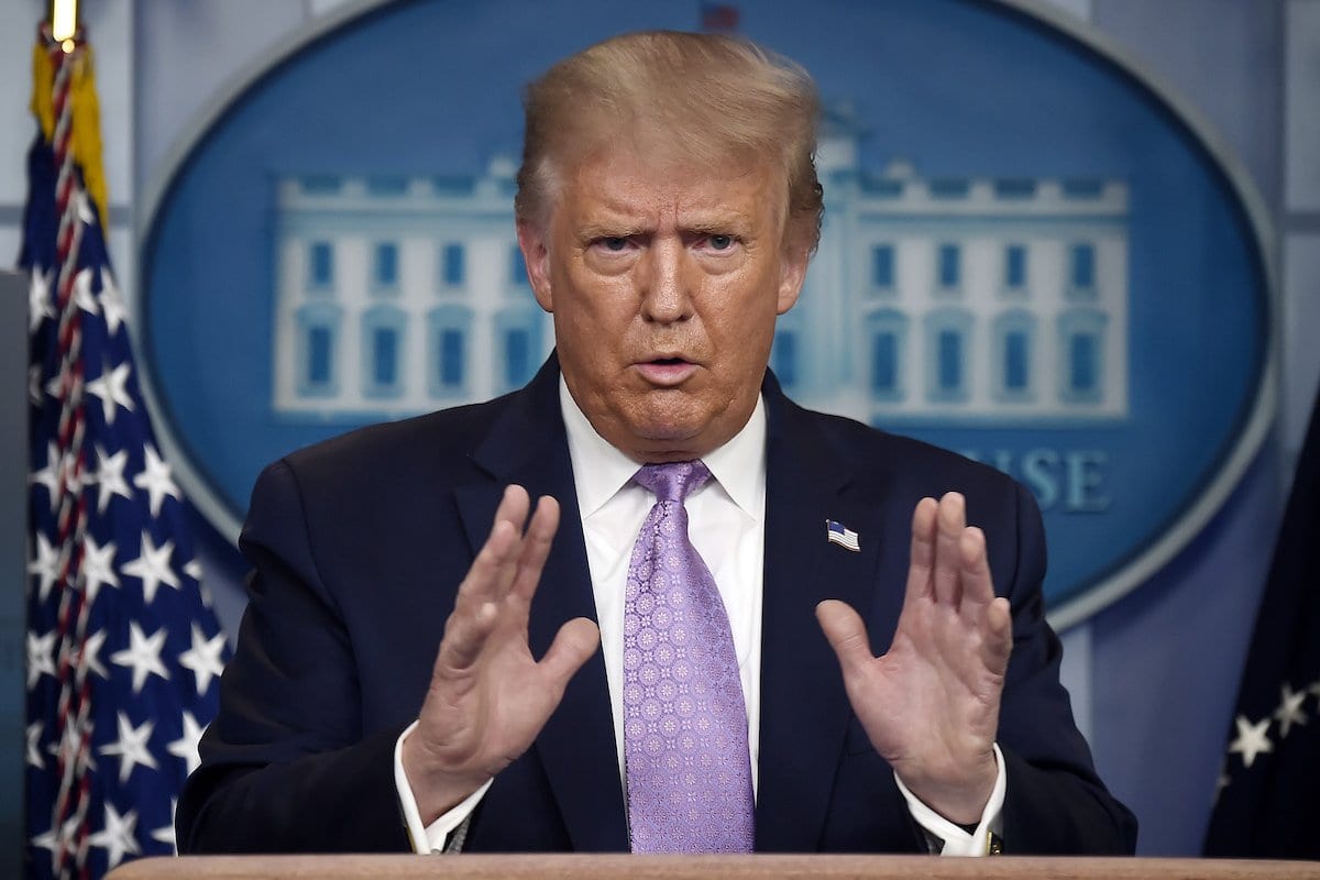 Presidente dos EUA, Donald Trump, durante conferência de imprensa na Brady Briefing Room da Casa Branca em Washington, DC, em 5 de agosto de 2020. [Olivier Douliery / AFP via Getty Images]