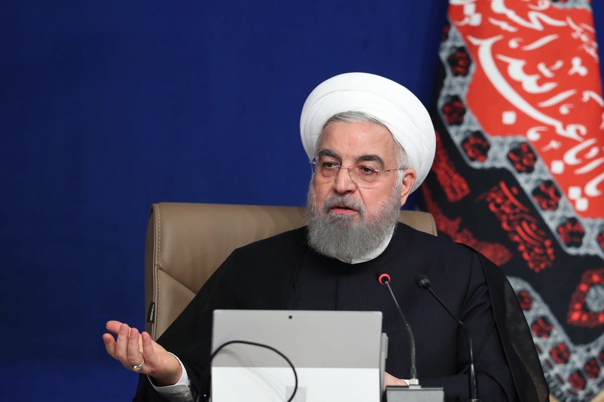 Presidente do Irã Hassan Rouhani comenta sobre as sanções dos Estados Unidos durante coletiva de imprensa, na capital iraniana Teerã, em 2 de setembro de 2020 [Presidência do Irã/Agência Anadolu]