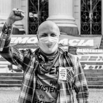 Paulo Opuszka durante ato do Movimento Somos Todos Democracia, 2020. [Foto arquivo pessoal]