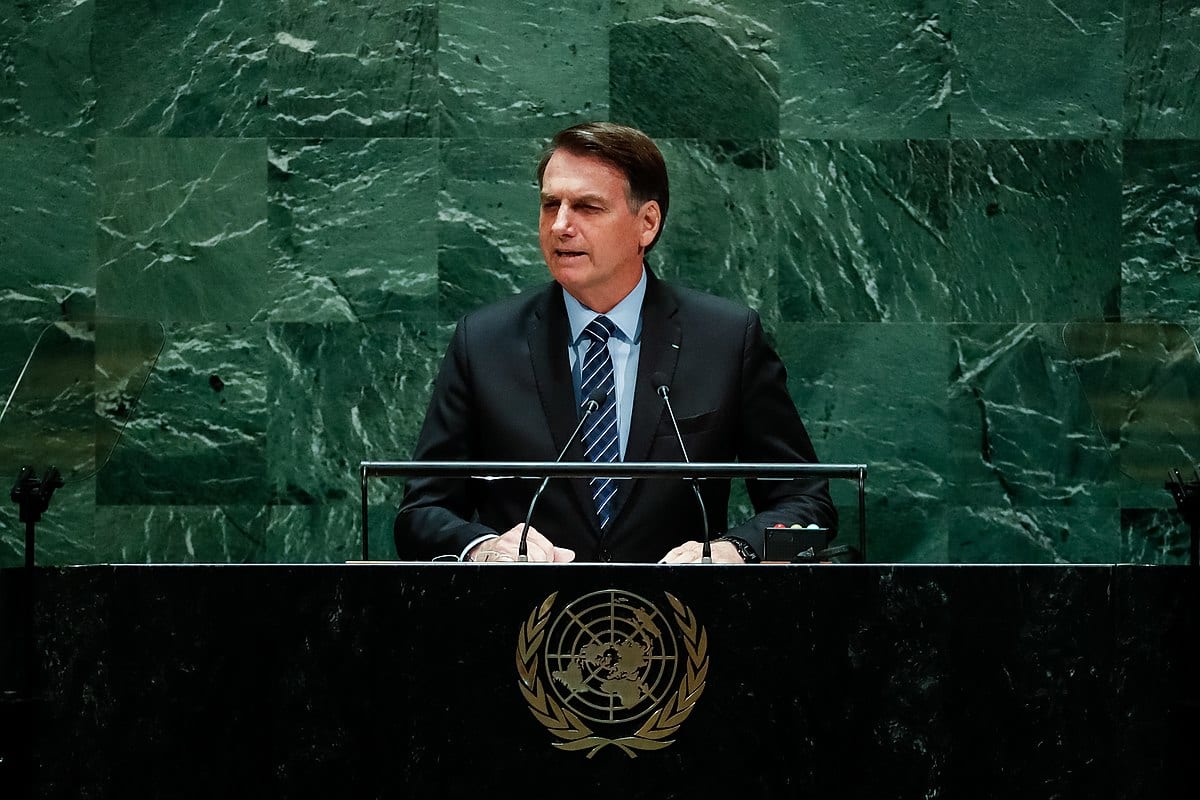  Jair Bolsonaro, discursa durante a abertura da 74ª Sessão da Assembleia Geral das Nações Unidas (AGNU), em 22 de setembro de 2020 [Creative Commons, Alan Santos/PR]