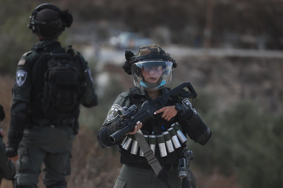 Forças de segurança israelenses em Nablus, Cisjordânia ocupada, 25 de setembro de 2020 [Issam Rimawi/Agência Anadolu]