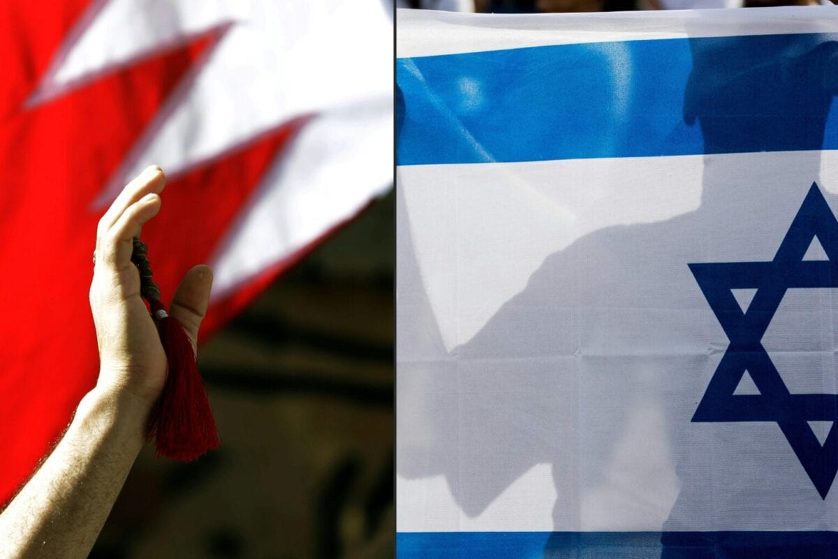 Bandeiras do Bahrein (esq) e Israel. Em 11 de setembro de 2020 [Jpseiph Eid, Jack Guez/ AFP via Getty Images]
