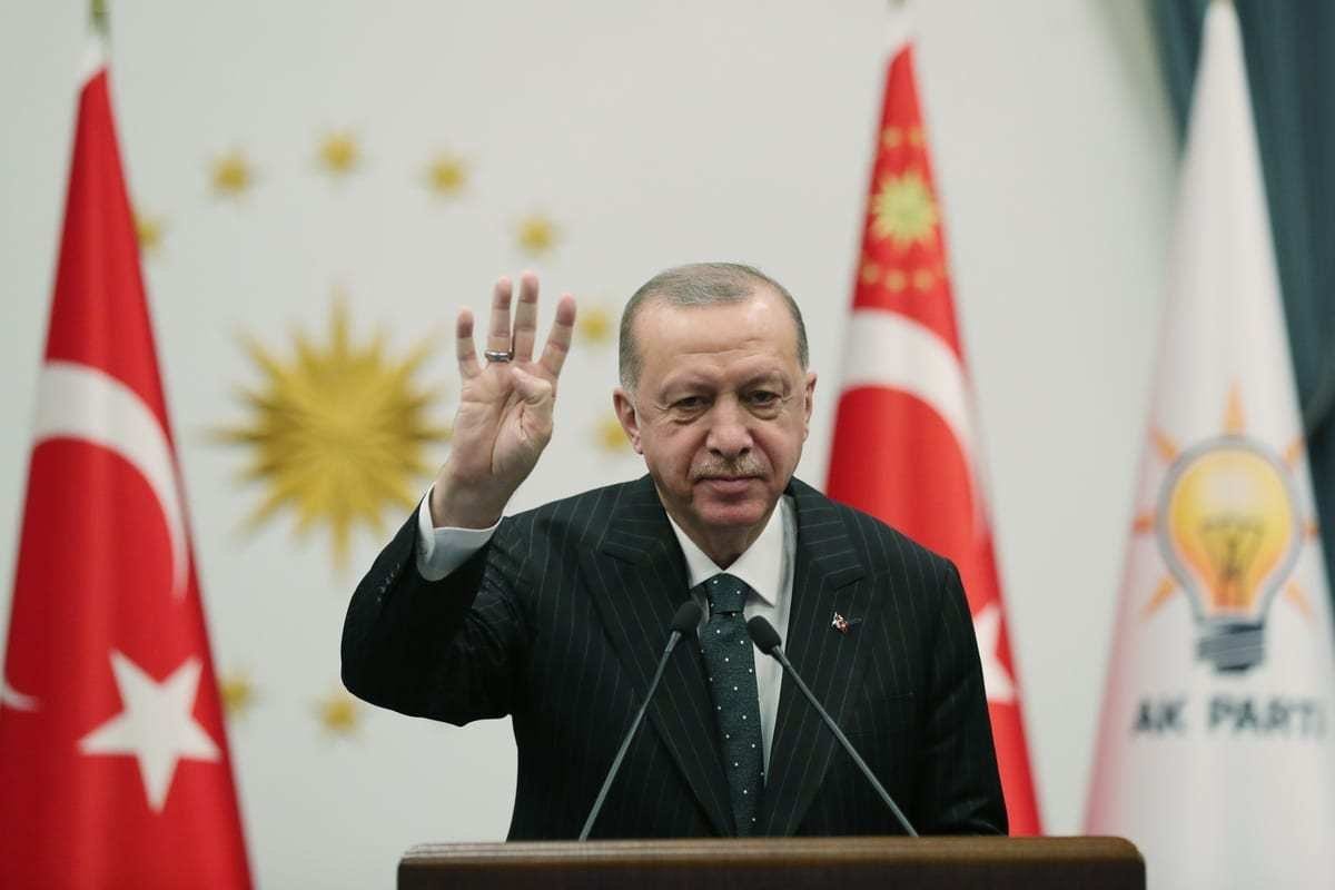 O presidente turco e líder do Partido da Justiça e Desenvolvimento (Partido AK), Recep Tayyip Erdogan, participa do congresso de seu partido em Ancara, Turquia, em 13 de janeiro de 2021. [Agência Mustafa Kamacı/Anadolu]
