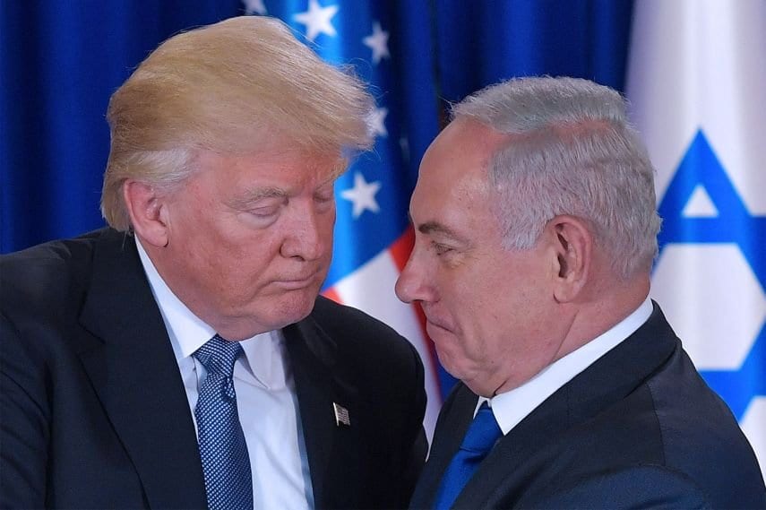 Presidente dos Estados Unidos Donald Trump (à esquerda) e primeiro-ministro israelense Benjamin Netanyahu [Foto de Arquivo]