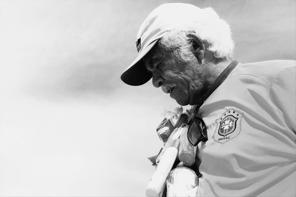 Vendedor ambulante (mascate) [foto unsplash.com]