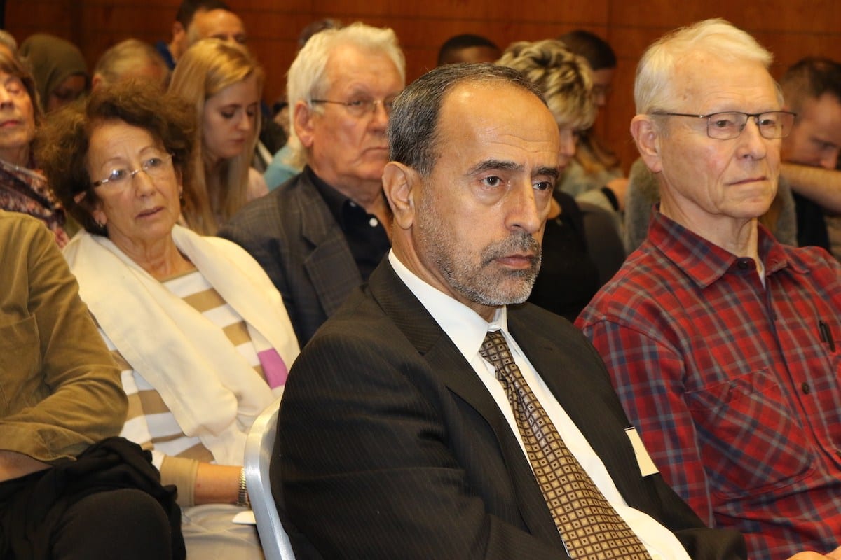 Zaher Birawi  na conferência sobre "A Questão Palestina na Europa", realizada por MEMO e o Fórum EuroPal, em 23 de novembro de 2019 [Foto: Monitor do Oriente Médio]