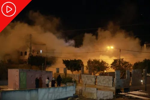 Quatro crianças ficam sem teto enquanto Israel explode a casa de presos palestinos