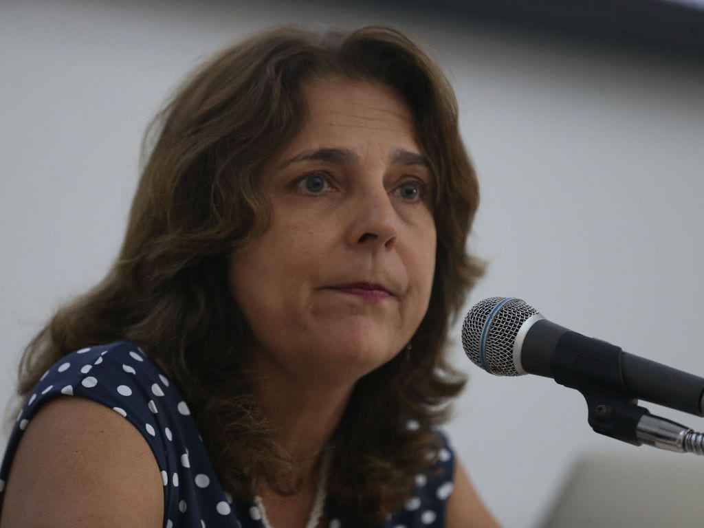 Brasília - A reitora da Universidade de Brasília (UnB), Márcia Abrahão, fala sobre o déficit orçamentário da UnB previsto para este ano (Valter Campanato/Agência Brasil)