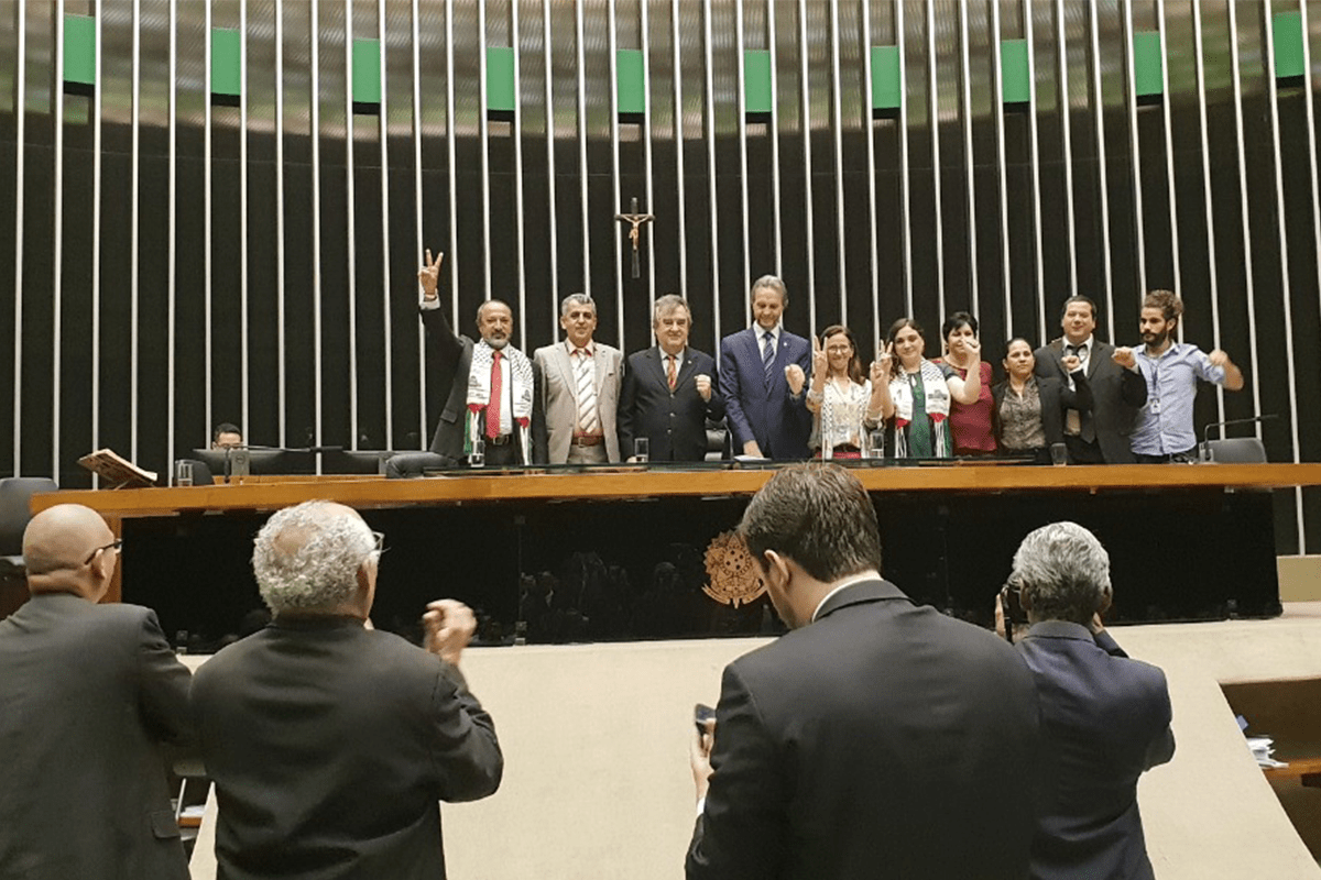 Apesar da epidemia e da crise interna, o Brasil mantém seu apoio contínuo à Palestina. [Eman Abusidu/Monitor do Oriente Médio]
