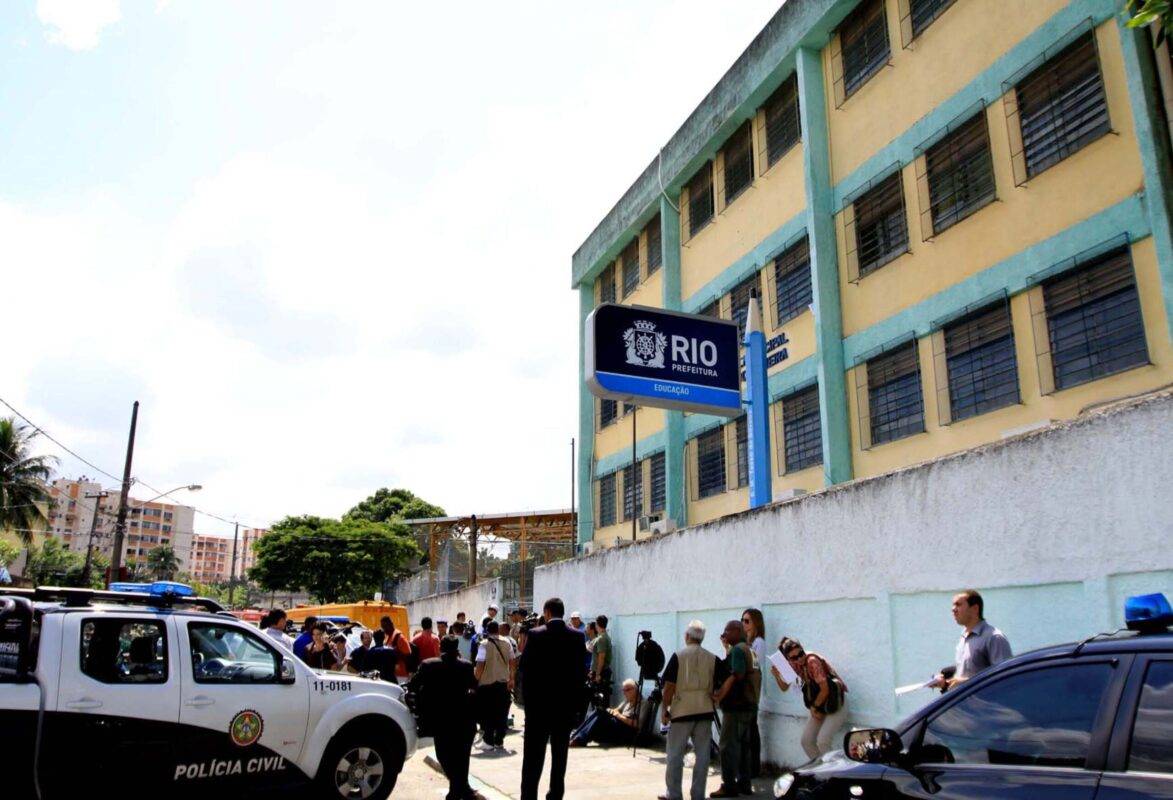  Escola Tasso da Silveira, em Realengo, após tiroteio que provocou a morte de diversos alunos, no Rio de Janeiro [Shana Reis/Governo do Estado do Rio de Janeiro]