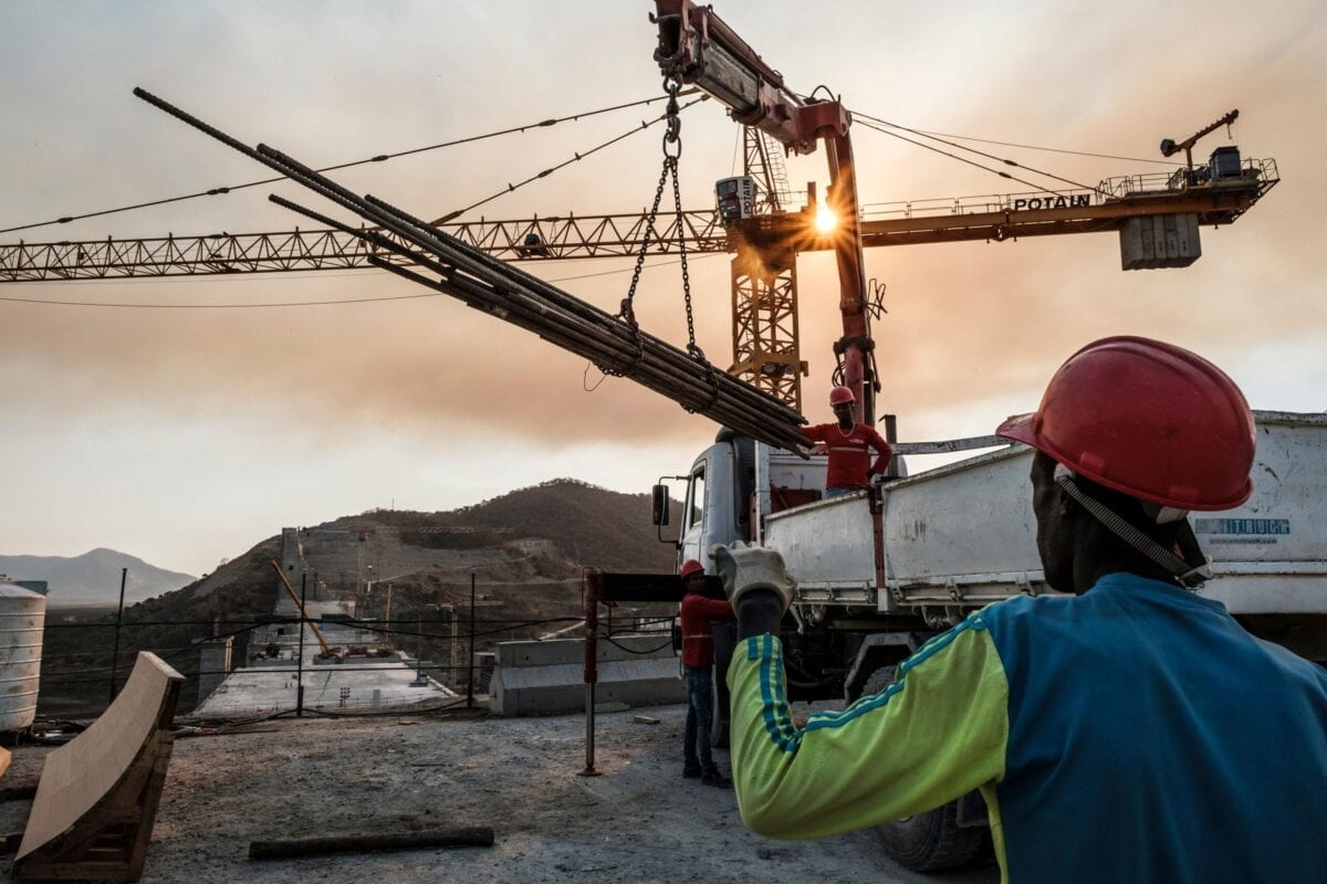 Obras da Grande Represa do Renascimento, na Etiópia, 26 de dezembro de 2019 [Eduardo Soteras/AFP/Getty Images]