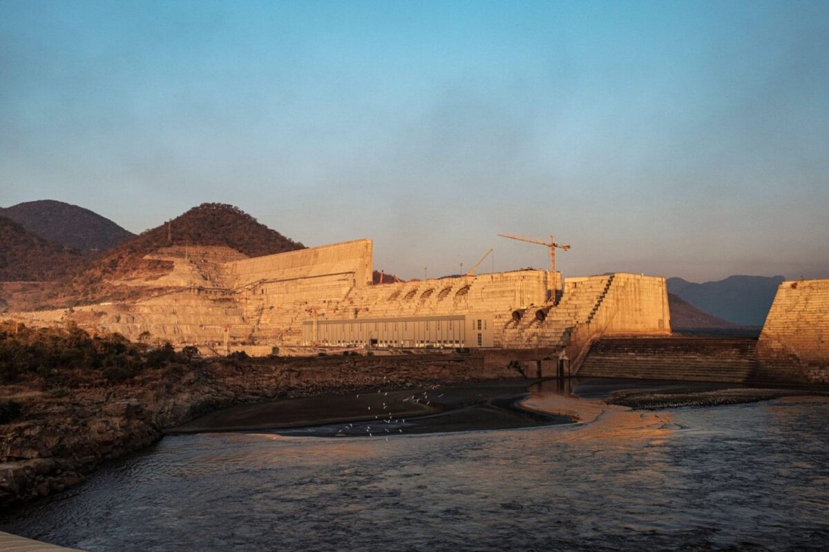 Uma visão geral da Grande Barragem da Renascença Etíope (GERD), perto de Guba, na Etiópia, em 26 de dezembro de 2019 [EDUARDO SOTERAS/AFP via Getty Images]