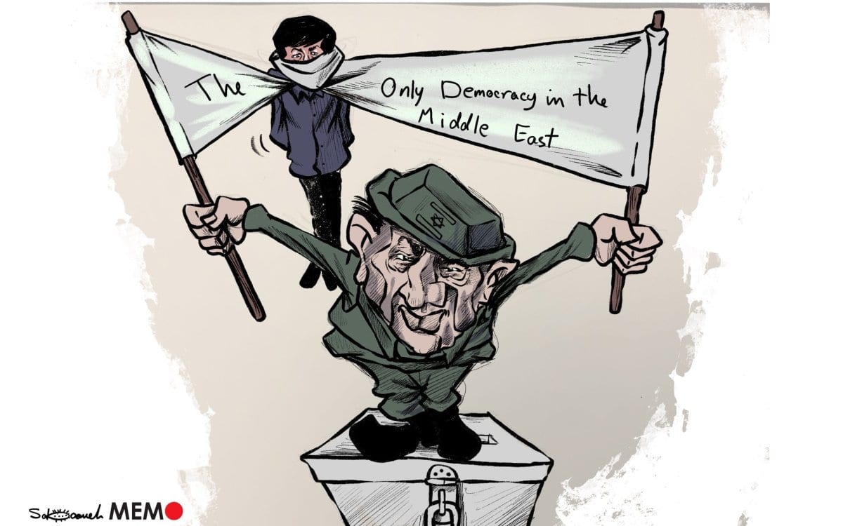 Israel está prendendo membros do Hamas antes das eleições palestinas  [Sabaaneh/MEMO]