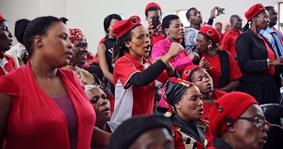Assembleia do movimento Abahlali baseMjondolo, da África do Sul
