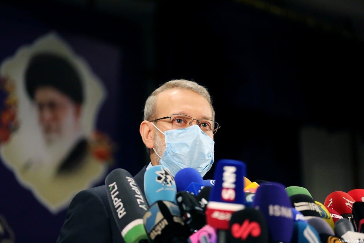 Ali Larijani, ex-presidente do Parlamento do Irã, em Teerã, 15 de maio de 2021 [Fatemeh Bahrami/Agência Anadolu]