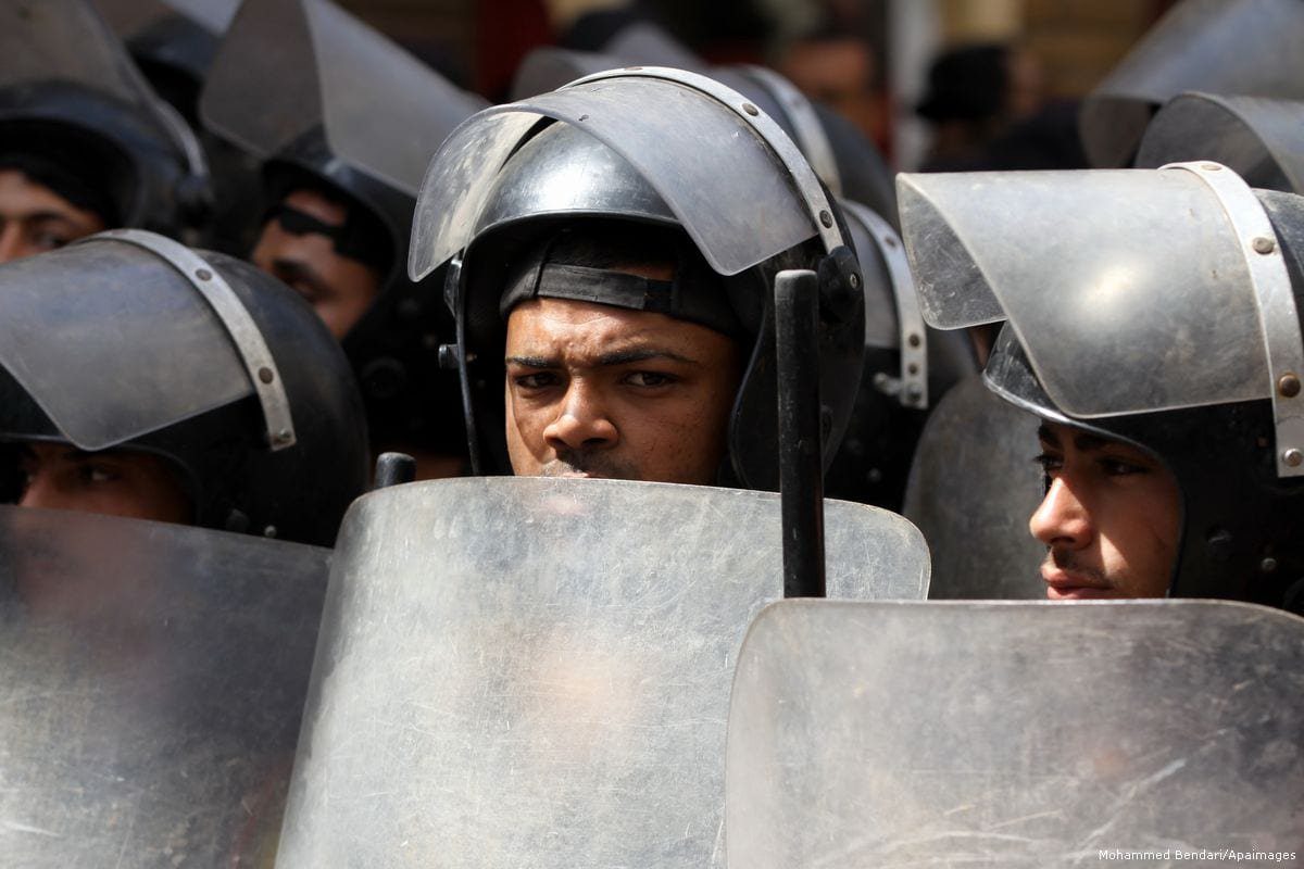 Soldados egípcios, 9 de maio de 2017 [Mohammed Bendari/Apaimages]

