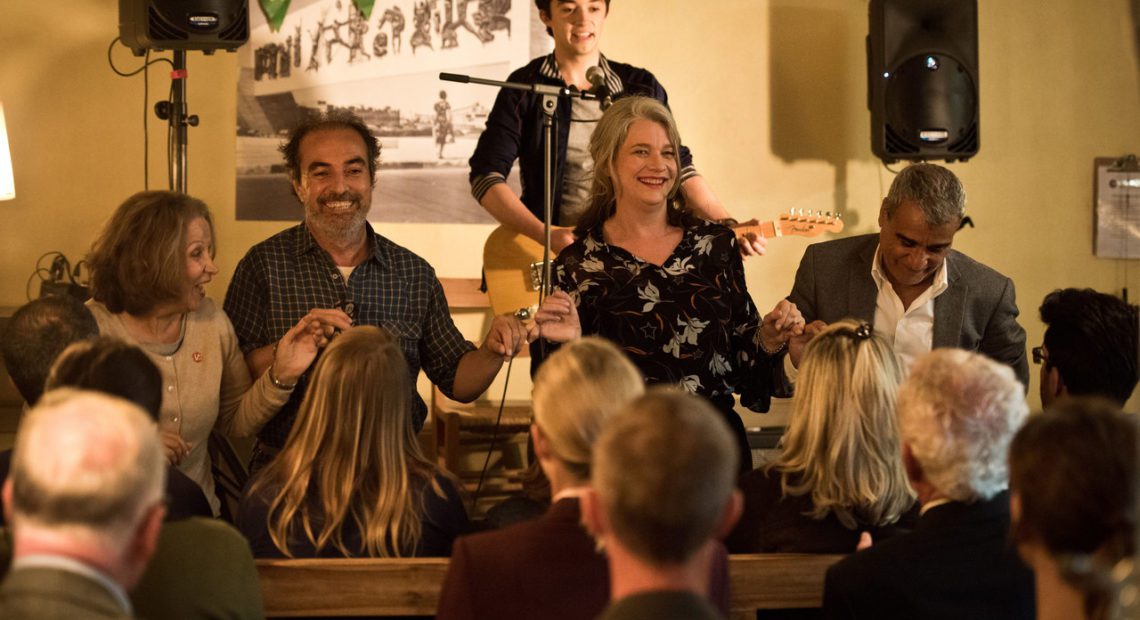 Reprodução do filme  “A 200 Metros” 