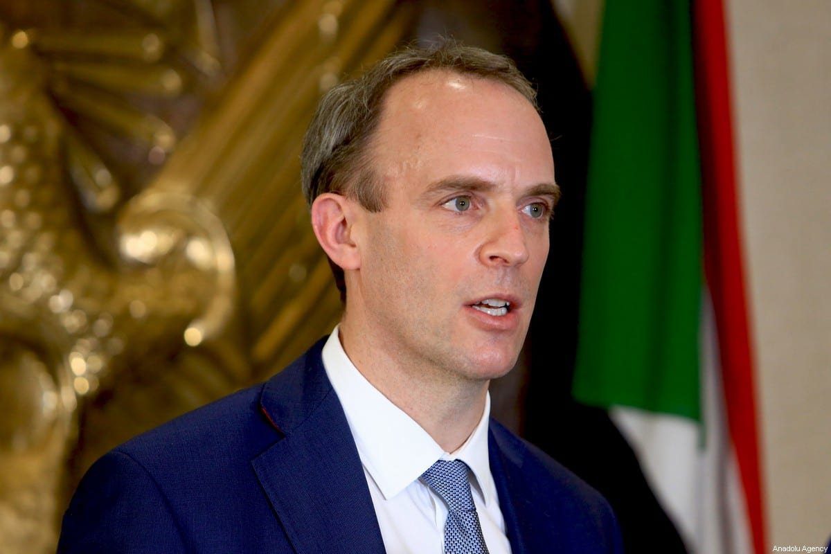 Secretário de Relações Exteriores do Reino Unido Dominic Raab, em Cartum, Sudão, 21 de janeiro de 2021 [Mahmoud Hjaj/Agência Anadolu]
