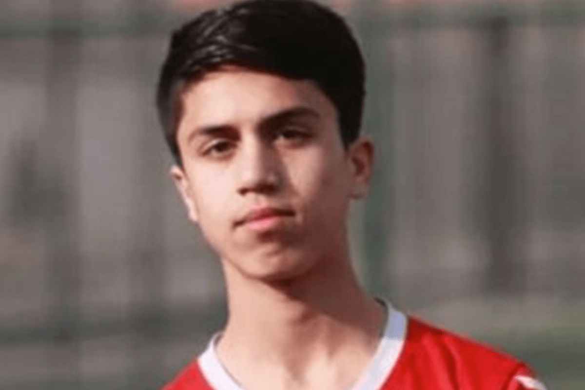 Zaki Anwari, jovem futebolista afegão [Wikipedia]
