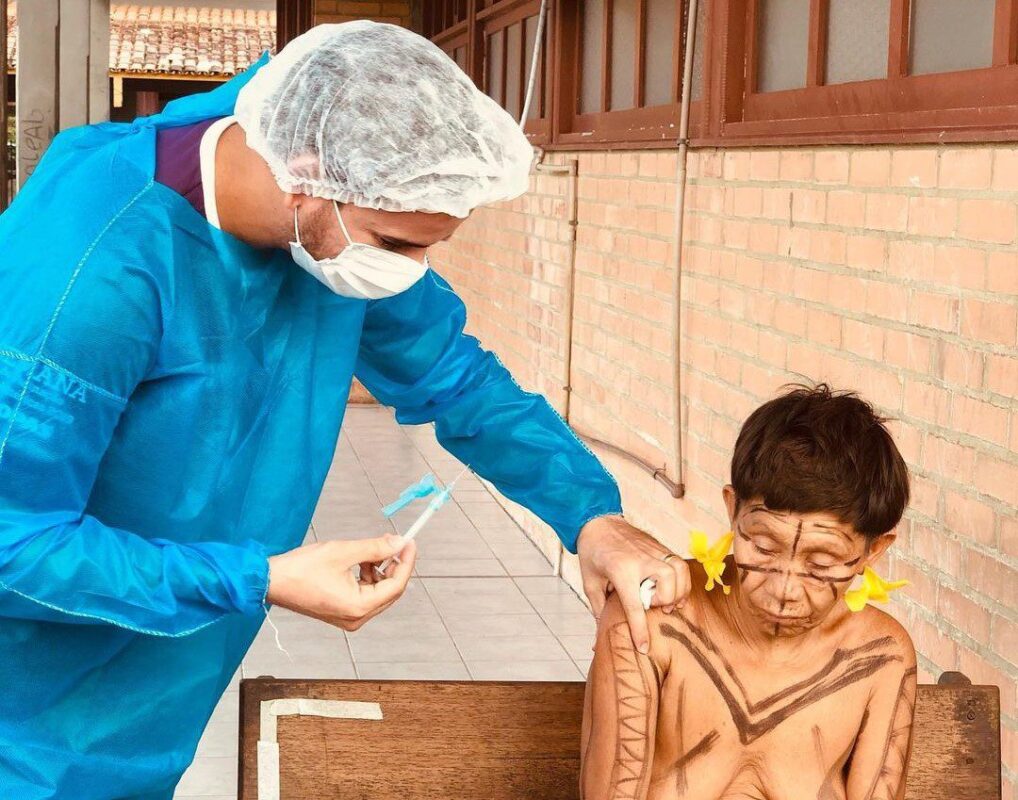 Vacina na tribo yanomami-Surucucu [ Foto  Condisi-Y]