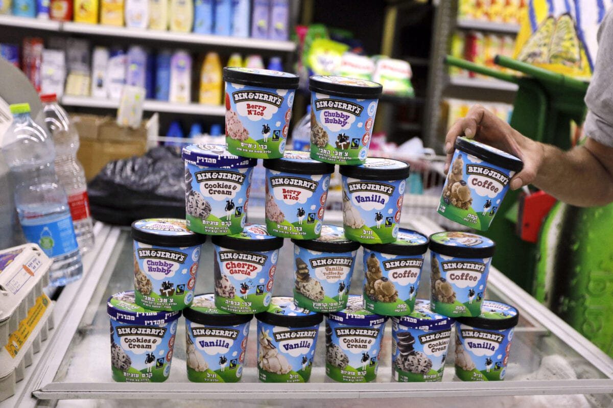 Sorvetes Ben & Jerry’s em Jerusalém, 20 de julho de 2021 [AHMAD GHARABLI/AFP via Getty Images]
