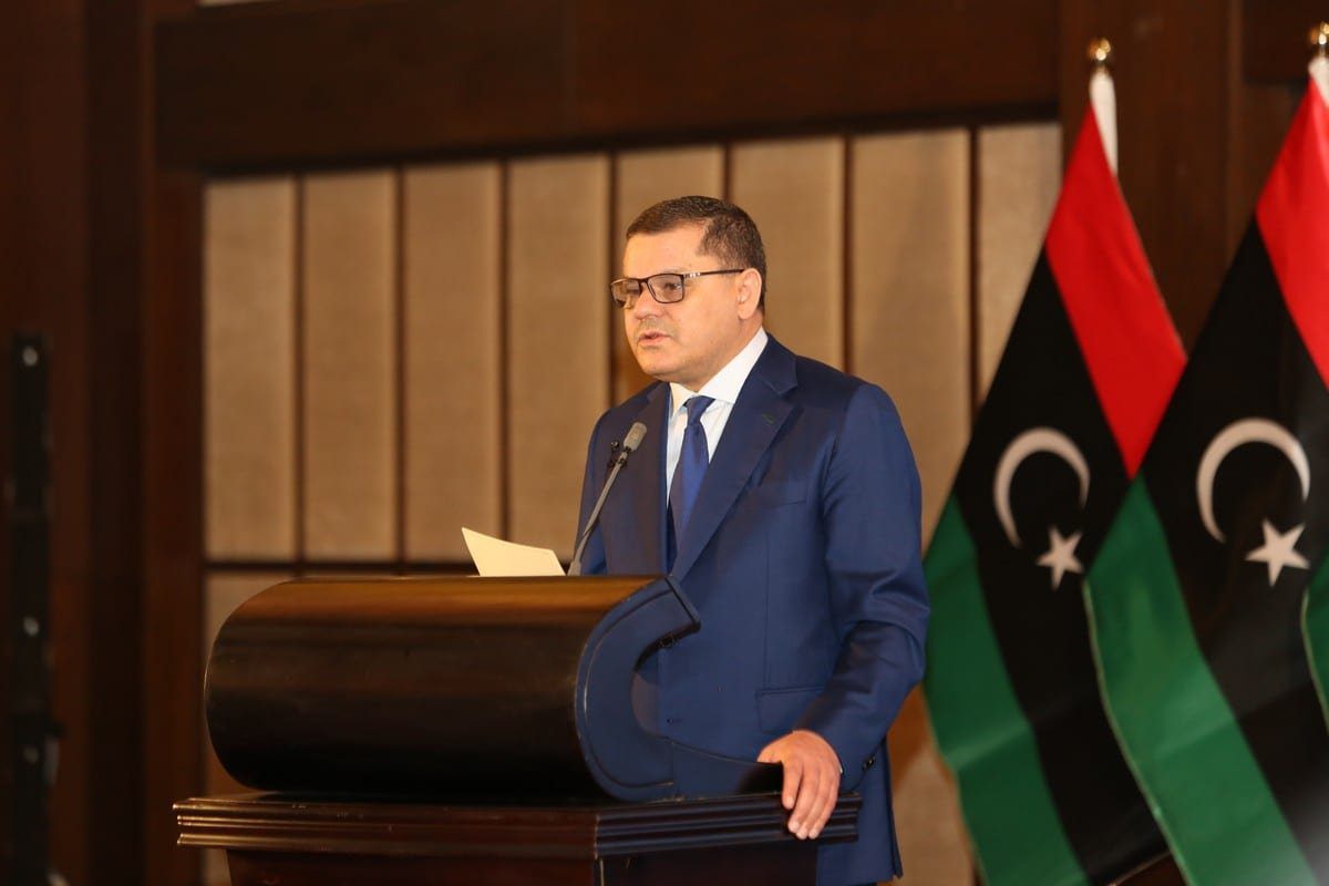 O primeiro-ministro líbio, Abdul Hamid Dbeibeh, em Tripoli, Líbia, em 8 de julho de 2021 [Hazem Turkia/Agência Anadolu]
