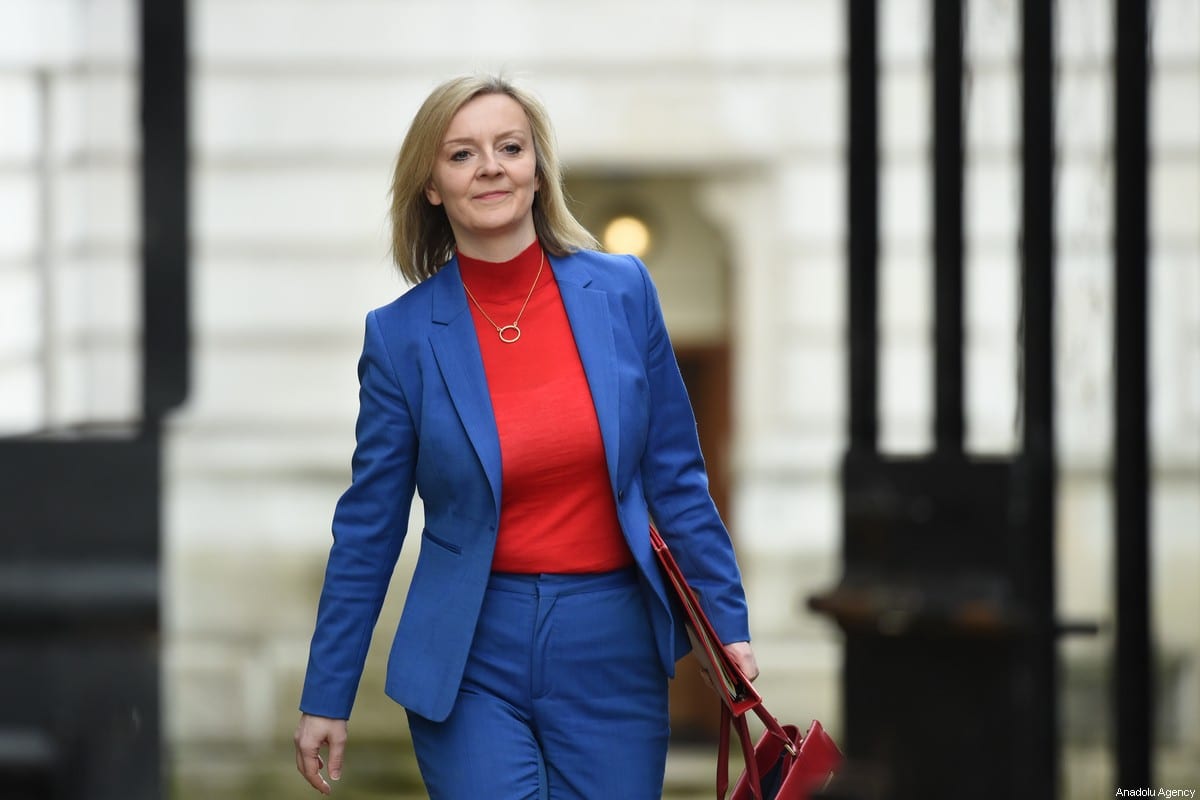 Secretária de Relações Exteriores do Reino Unido Liz Truss, em Londres, 14 de fevereiro de 2020 [Kate Green/Agência Anadolu]

