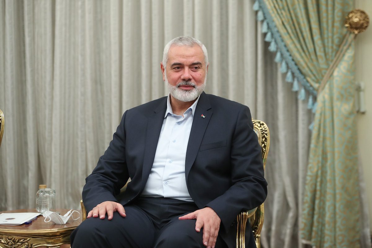 O chefe político do Hamas, Ismail Haniyeh, em Teerã, Irã, em 6 de agosto de 2021 [Presidência Iraniana/Folheto/Agência Anadolu]
