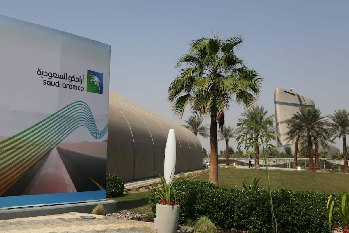 Sede da petrolífera estatal Aramco em Dhahran, Arábia Saudita, 3 de novembro de 2019 [Mohammed Al-Nemer/Bloomberg via Getty Images]
