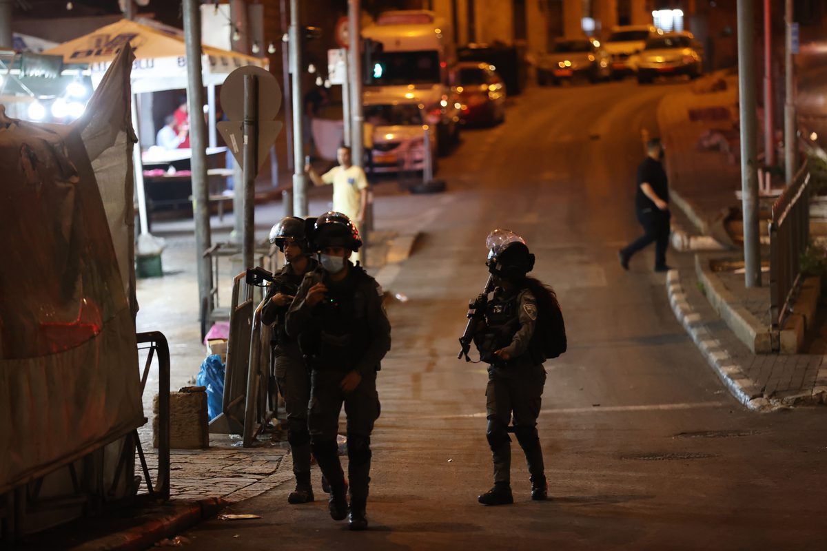 Polícia israelense em Jerusalém, em 13 de outubro de 2021 [Mostafa Alkharouf/Agência Anadolu]