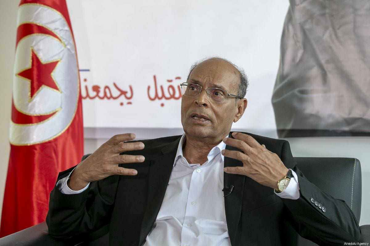 O ex-presidente da Tunísia Moncef Marzouki fala durante uma entrevista exclusiva em Túnis, Tunísia, em 01 de setembro de 2019 [Yassine Gaidi/Agência Anadolu]
