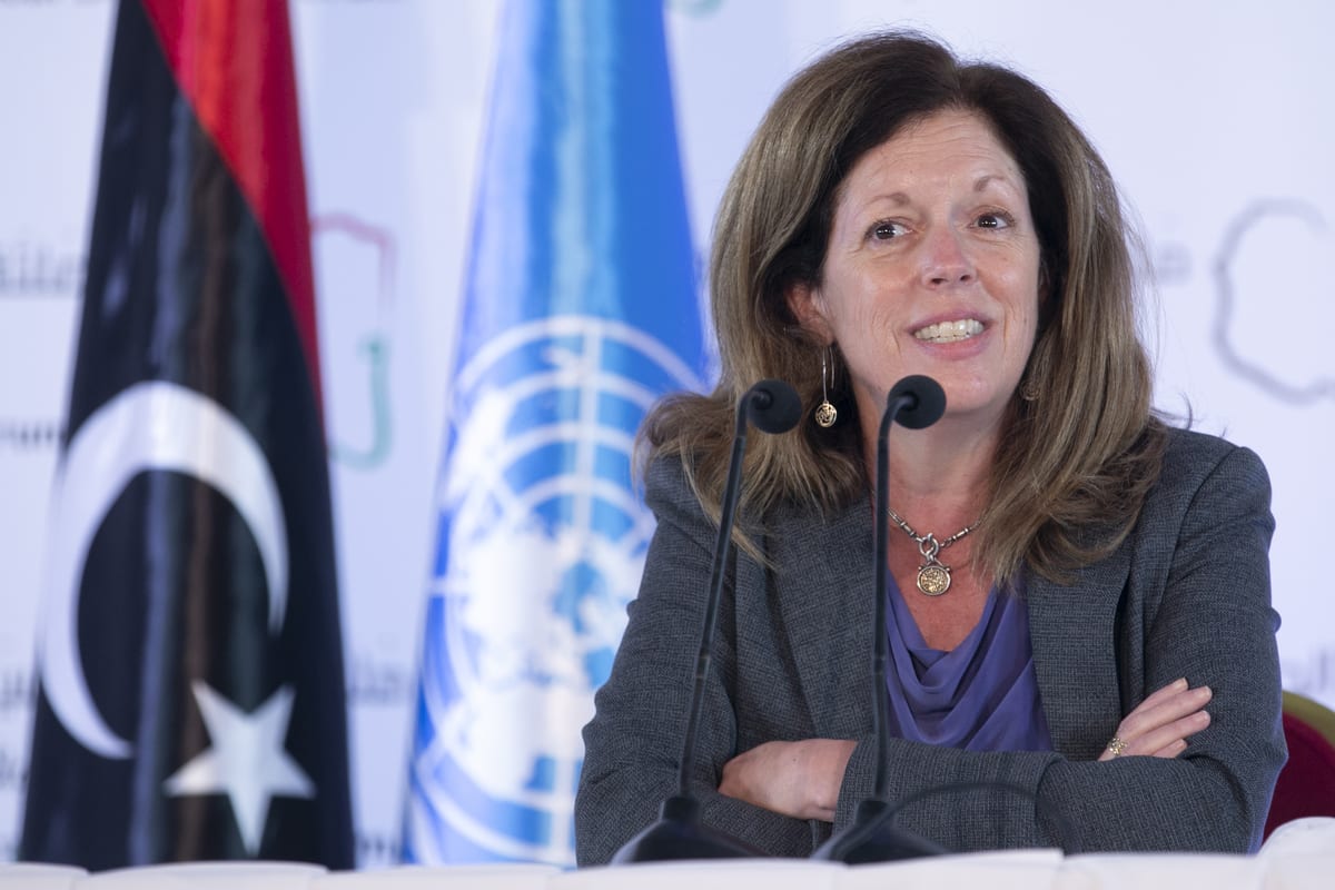 Stephanie Williams, chefe da Missão de Apoio da ONU na Líbia (UNSMIL), em 16 de novembro de 2020, em Túnis, Tunísia [Yassine Gaidi/Agência Anadolu]
