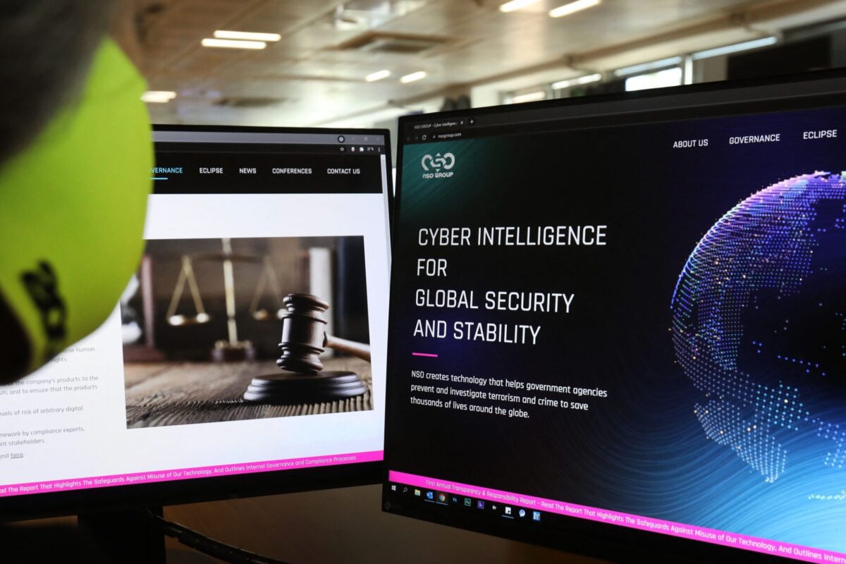 Website da empresa israelense NSO, responsável por desenvolver o spyware Pegasus, em 21 de julho de 2021 [MARIO GOLDMAN/AFP via Getty Images]
