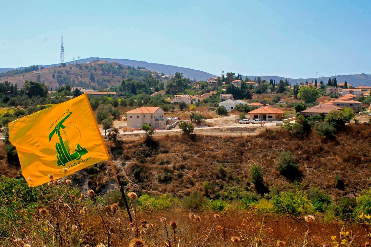 Bandeira do Hezbollah no Líbano, 2 de setembro de 2019 [MAHMOUD ZAYYAT/AFP/Getty Images]

