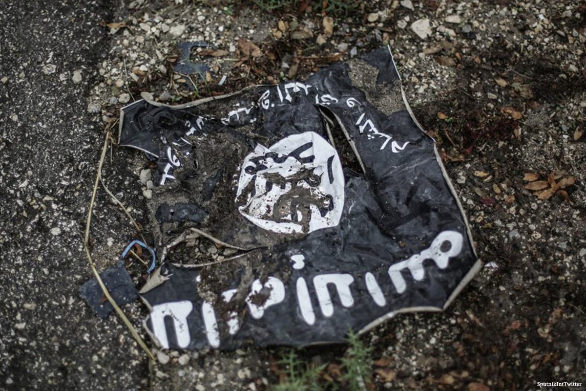 Bandeira do Daesh, 30 de março 2017 [SpuntnikInt/Twitter]

