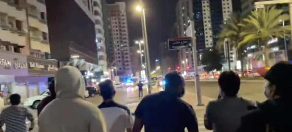 Suposta explosão em Abu Dhabi, nos Emirados Árabes Unidos, em 8 de fevereiro de 2022 [Reprodução/BandNews] 
