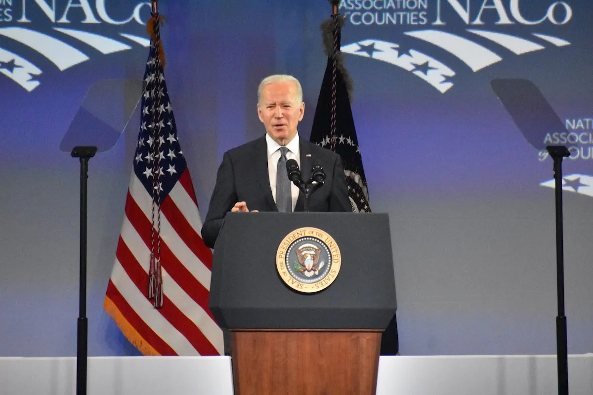 Presidente dos Estados Unidos Joe Biden em Washington DC, 15 de fevereiro de 2022. [Kyle Mazza/Agência Anadolu]