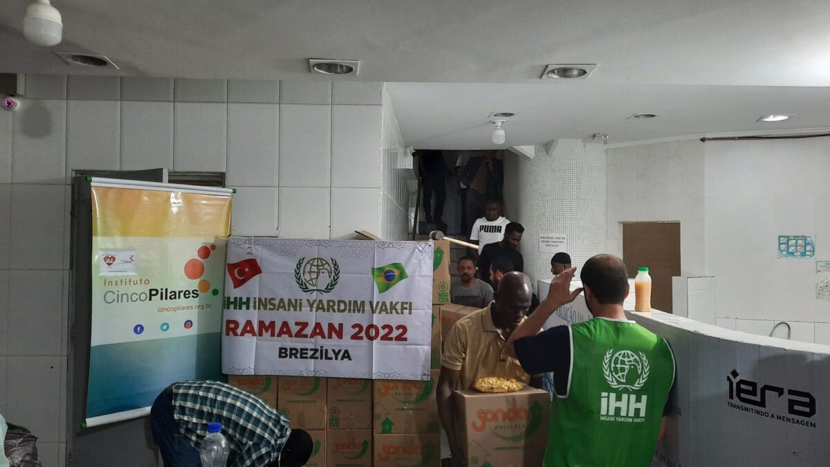 Atividade de ajuda humanitária da IHH durante o Ramadã em Brasília[ IHH]