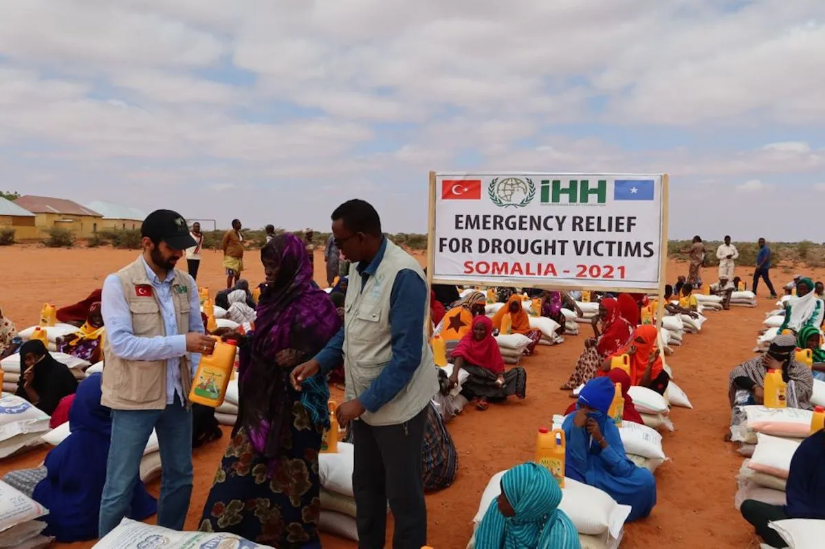 A Somália enfrenta secas alarmantes e insegurança alimentar sistêmica, que ameaça a vida de 6.9 milhões de pessoas