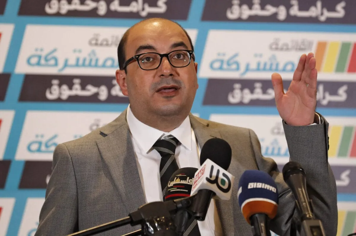 Sami Abu Shehadeh, membro árabe do Knesset (parlamento israelense), em 20 de fevereiro de 2021 [Ahmad Gharabli/AFP/Getty Images]
