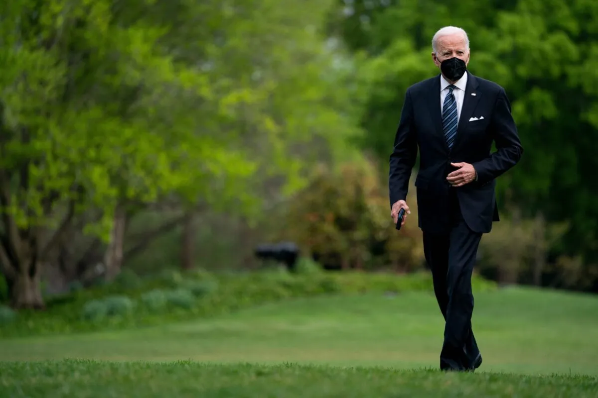 O presidente dos EUA, Joe Biden, em 1º de maio de 2022 [Stefani Reynolds/AFP via Getty Images]

