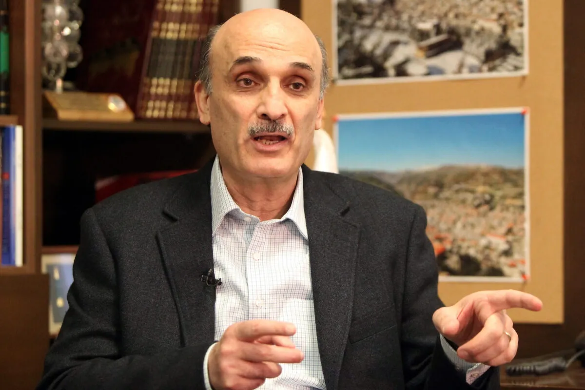 Líder do partido Forças Cristãs Libanesas, Samir Geagea, em 26 de abril de 2012 [Joseph Eid/AFP/GettyImages]
