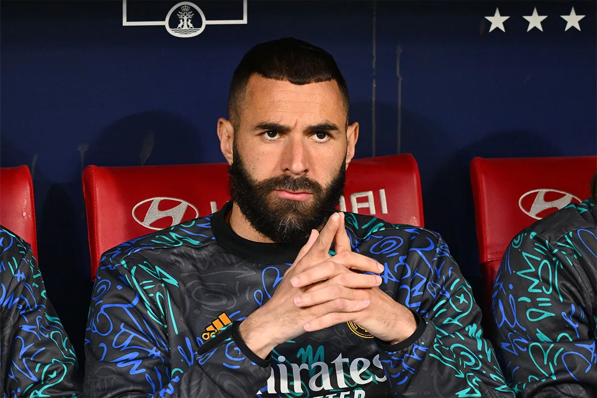 O jogador de futebol francês Karim Benzema em Madrid, em 8 de maio de 2022 [Gabriel Bouyz/AFP]
