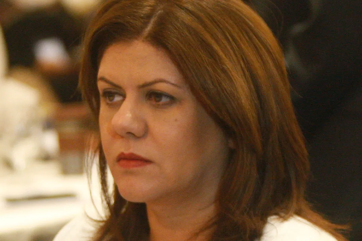 A jornalista veterana da Al-Jazeera Shireen Abu Akleh foi morta a tiros pelas forças israelenses na Cisjordânia ocupada, em 11 de maio de 2022 [Salah Malkawi/Agência Anadolu]
